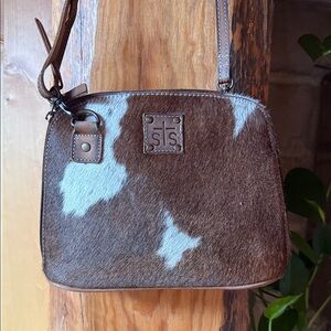 STS Ranchwear Cowhide Crossbody Bag - Brown and White